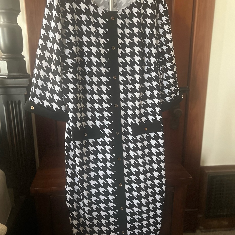 Black and White Houndstooth Dress